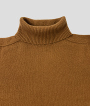 CWG12017-Vintage-Vicuna-Neck